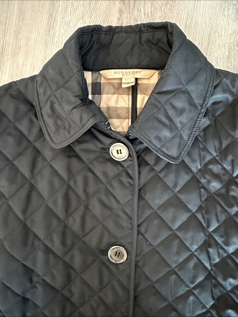 Burberry Black Quilted Utility Jacket with Button Front - Picture 2 of 4